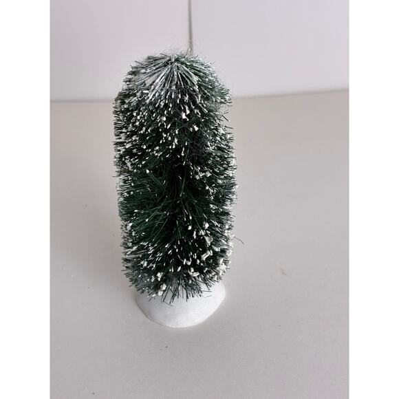 Dept. 56 Christmas Tree Village Bottle Brush 5 Trees Rounded Triangular Shaped - Picture 8 of 9